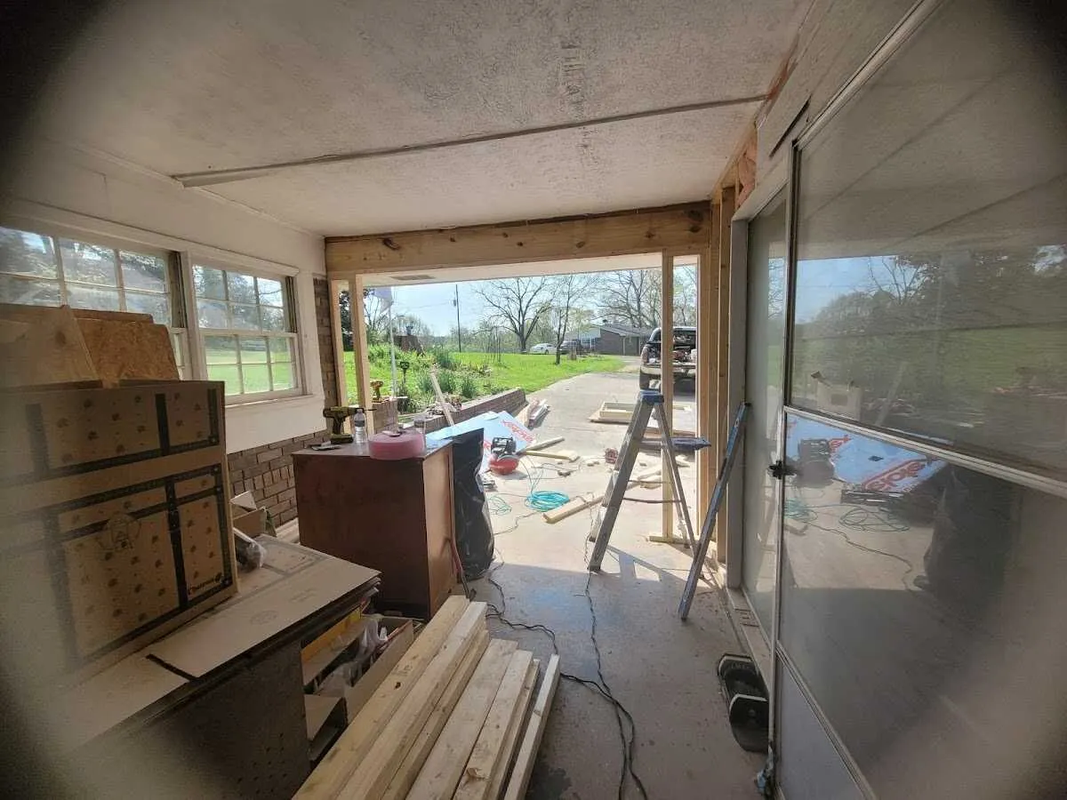 Air movers and dehumidifier for Drying & Dehumidification in La Verne